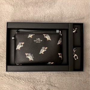 Coach Owl Corner Zip Wristlet